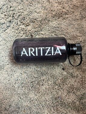 Aritzia Nalgene 32 oz Water Bottle